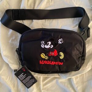 NWT Lululemon x Disney Everywhere Belt Bag